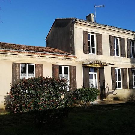 Belle Demeure Avec Espaces Verts Gauriac ภายนอก รูปภาพ